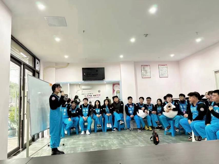 tmp_df8210380ebce7c417ac6e44c582fb8e27eba7564cbe4d12.jpg